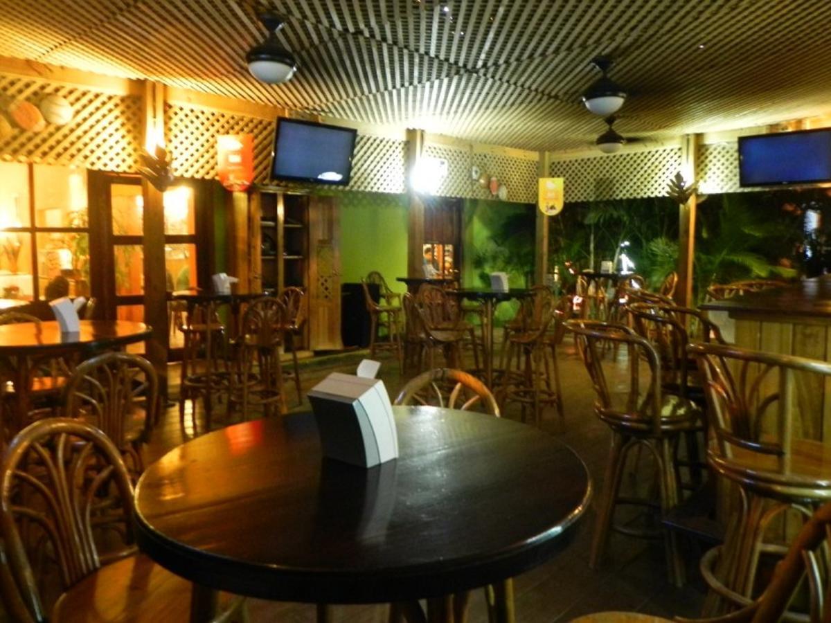 Hotel Puerto Libre Puerto Barrios Kültér fotó