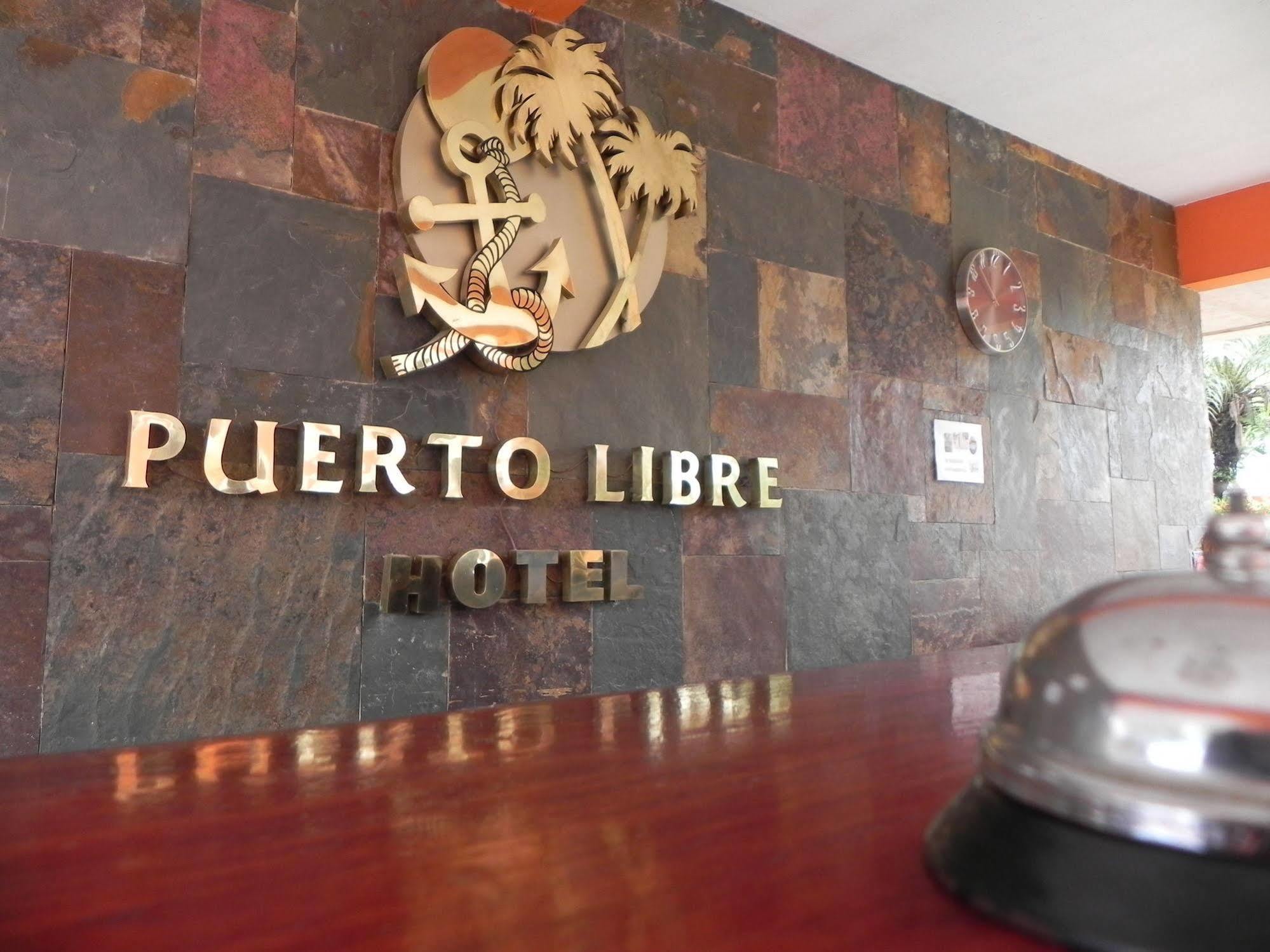 Hotel Puerto Libre Puerto Barrios Kültér fotó